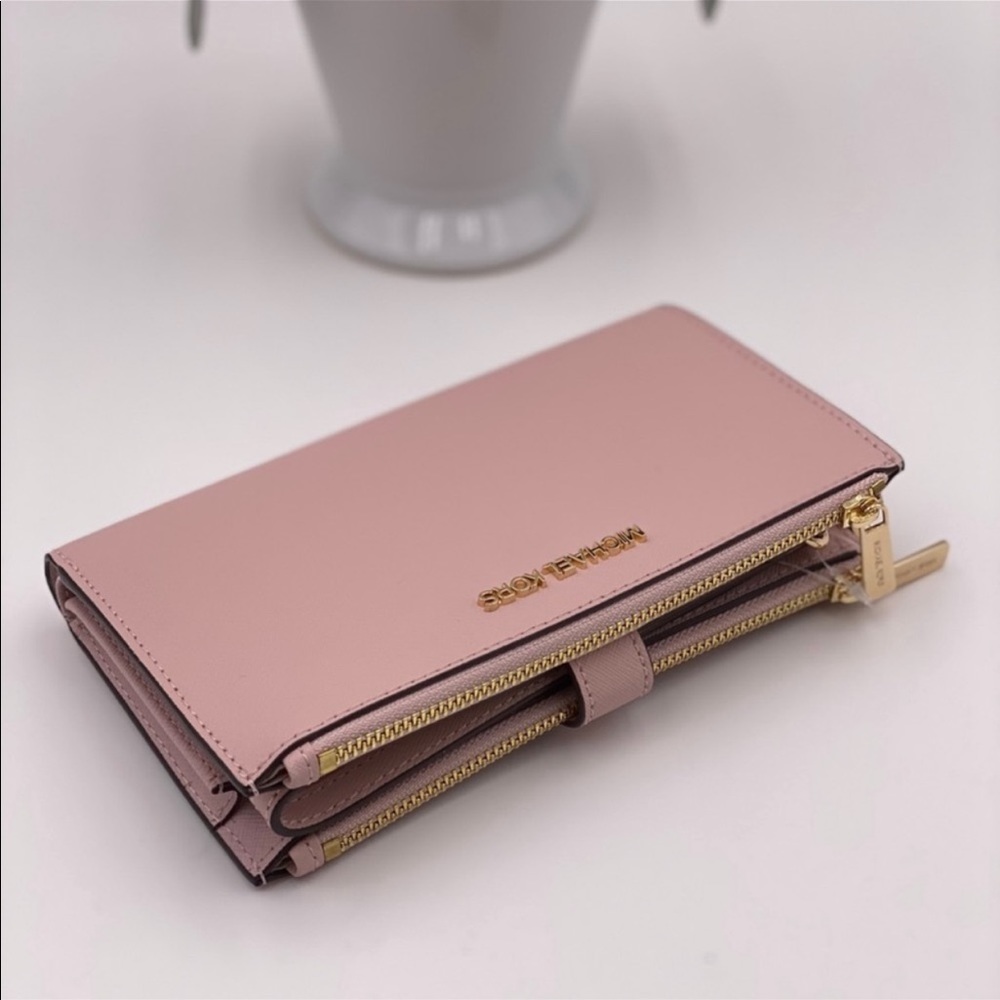 Michael Kors Wallet Wristlet
DoubleZip Pink - Picture 8 of 8